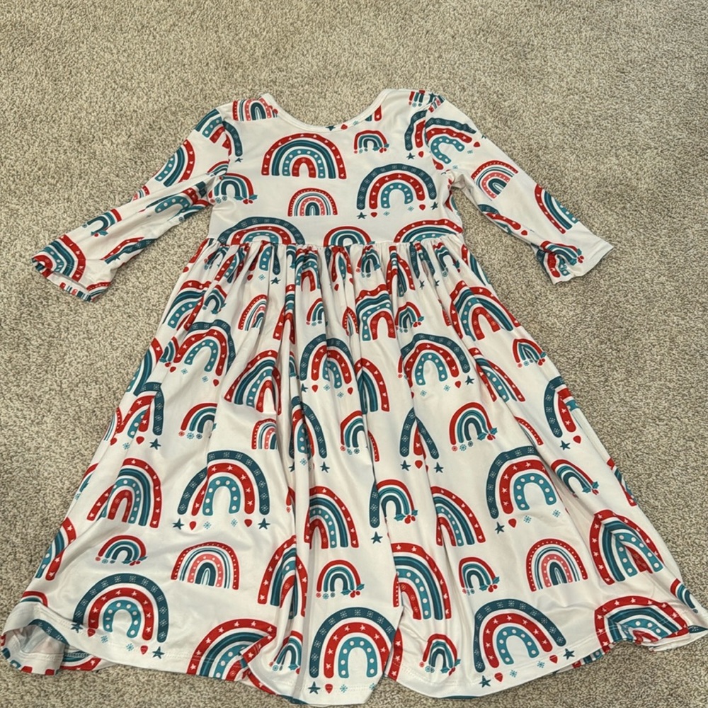 Girls sz 7-8 Christmas rainbow dress